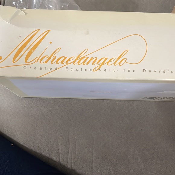 Size 8.5 beautiful - Picture 7 of 7